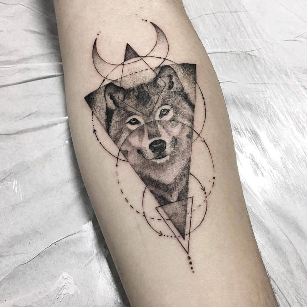 as mais bonitas e novas tatuagens de lobo lobo e luas