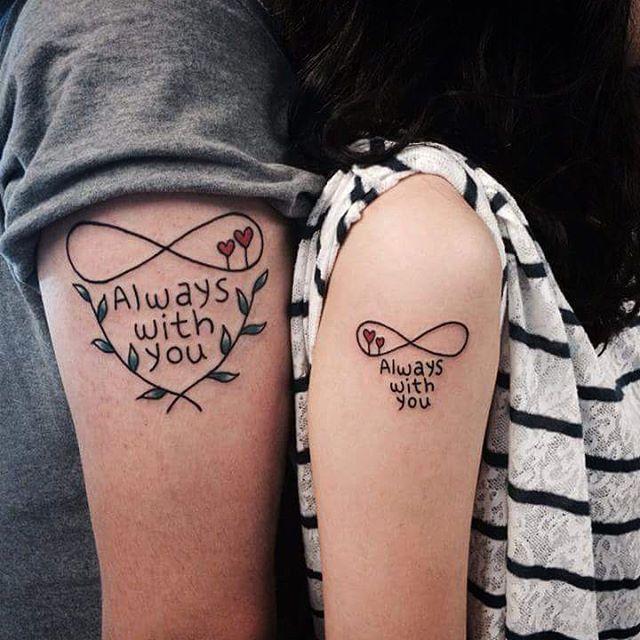 as tatuagens de casal mais bonitas da atualidade simbolo do infinito