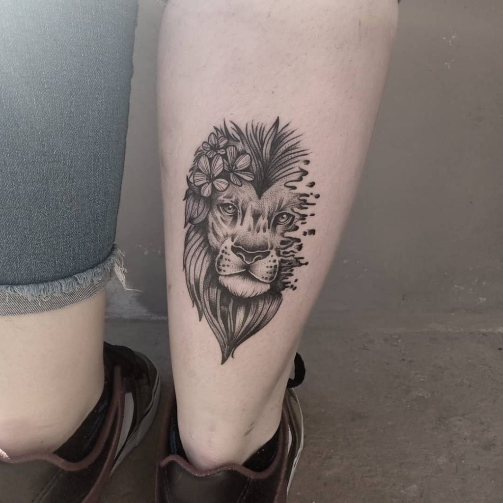 conheça as principais considerações ao escolher a tatuagem na perna leão