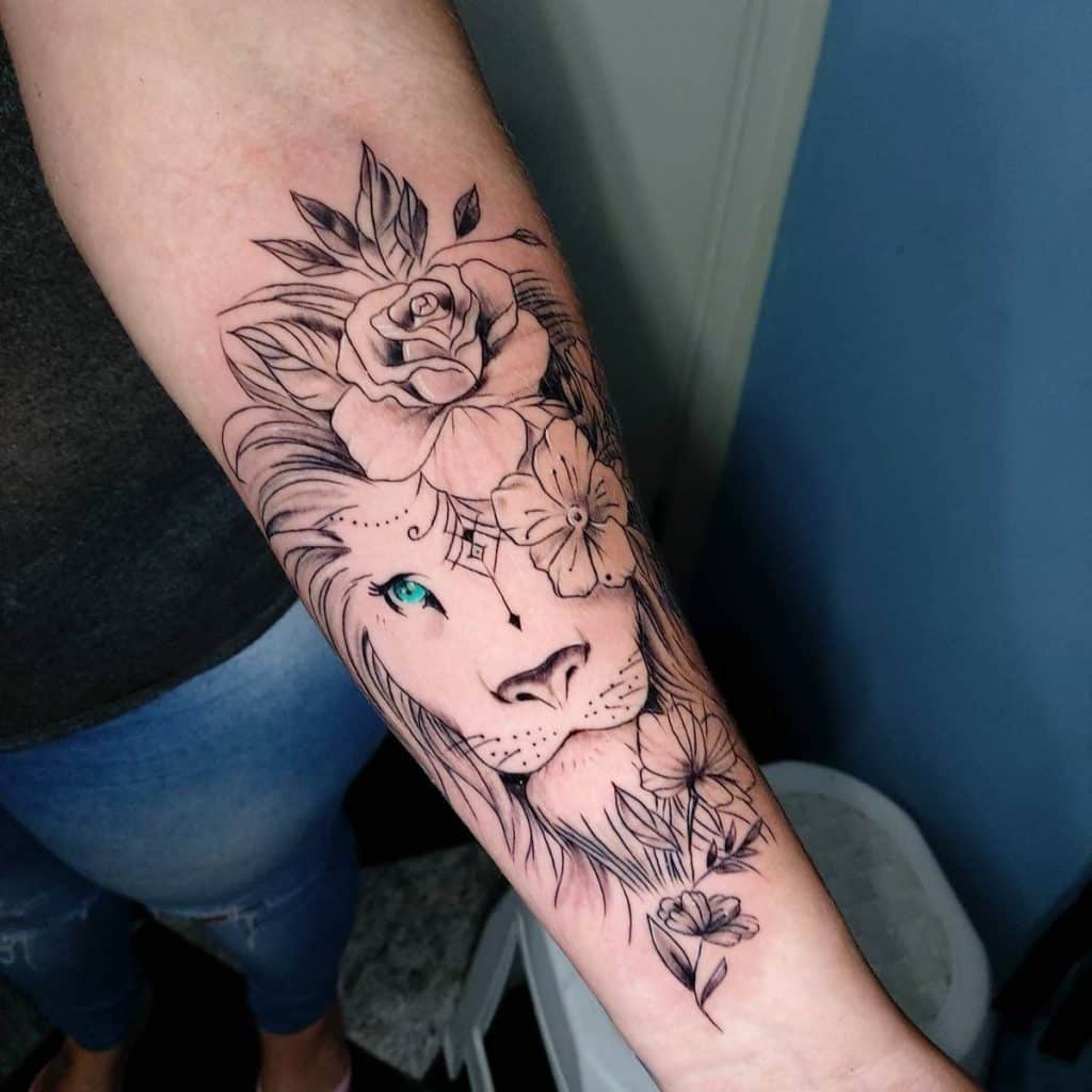 descubra como escolher a tatuagem no braço feminina perfeita leão