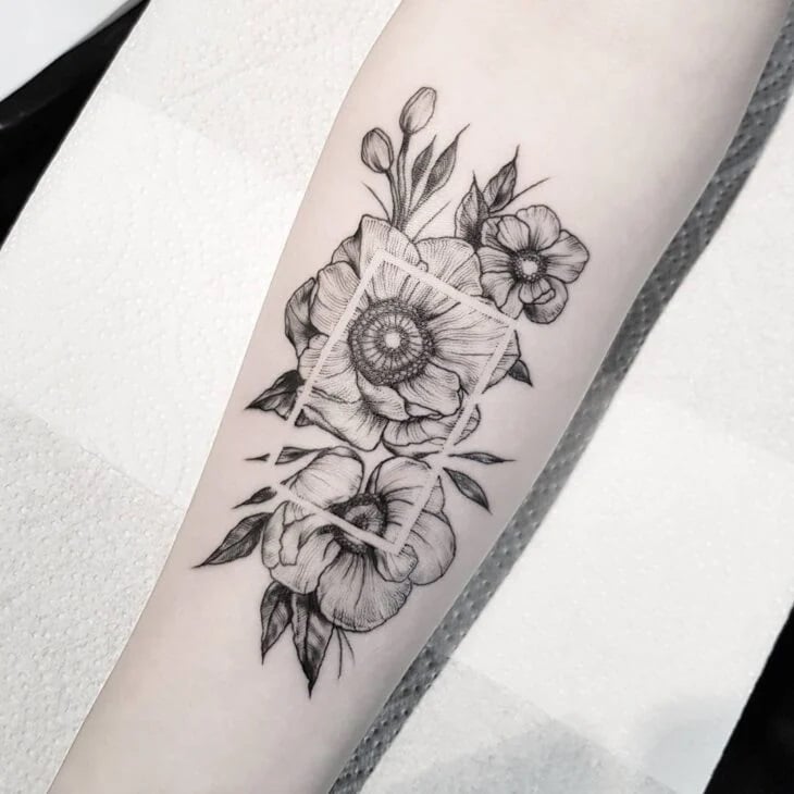 melhores e mais bonitas tattoos no antebraço quadro floral