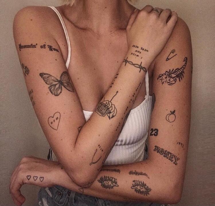 tatuagem feminina no braço uma escolha versátil para expressar sua personalidade e estilo aleatorio