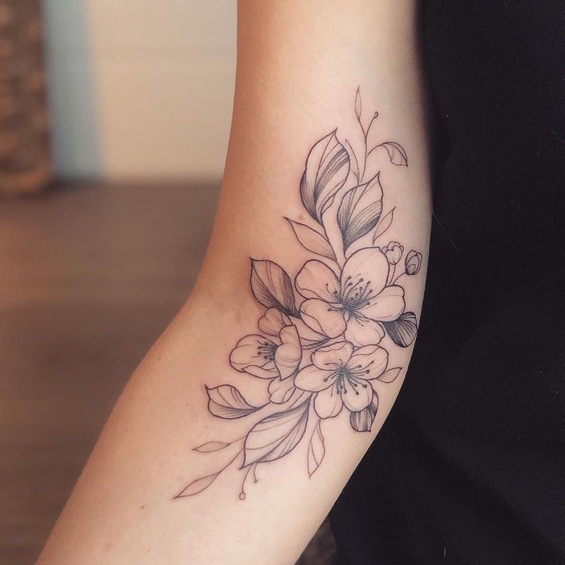 floral tattoos a beautiful way to express yourself through art